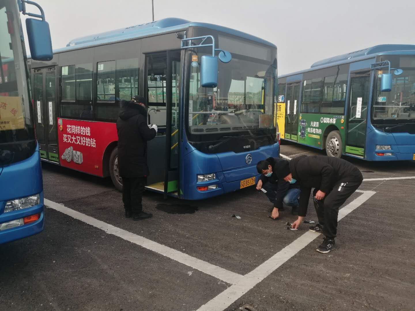 公交集團(tuán)公交事業(yè)一部開展管控期間停班待運(yùn)營車輛技術(shù)狀況維護(hù)